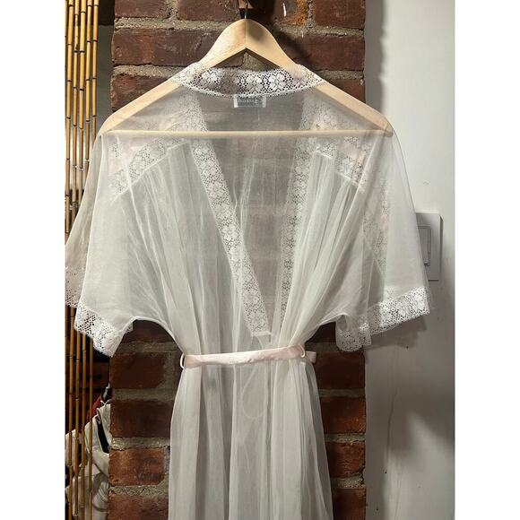 Vintage 70s Gilead Sheer Cottagecore Prairie Fairy Lace Coquette Robe Ivory - Picture 7 of 10